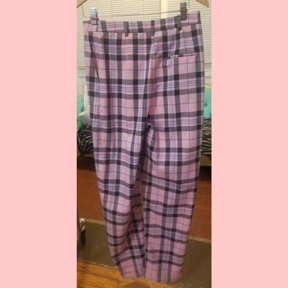 Pink plaid high waisted pants - Picture 3 of 3